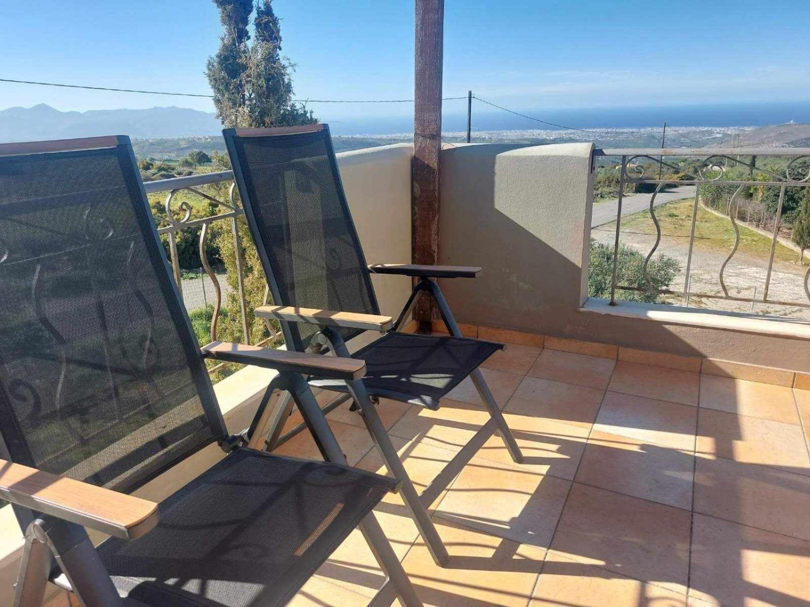 Aletraki -Off-Grid Retreat Above Heraklion, Peaceful Views Архане Екстер'єр фото